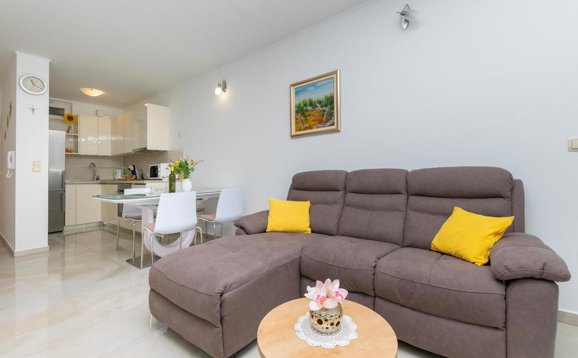 Apartment Ivanka Omis Exterior photo