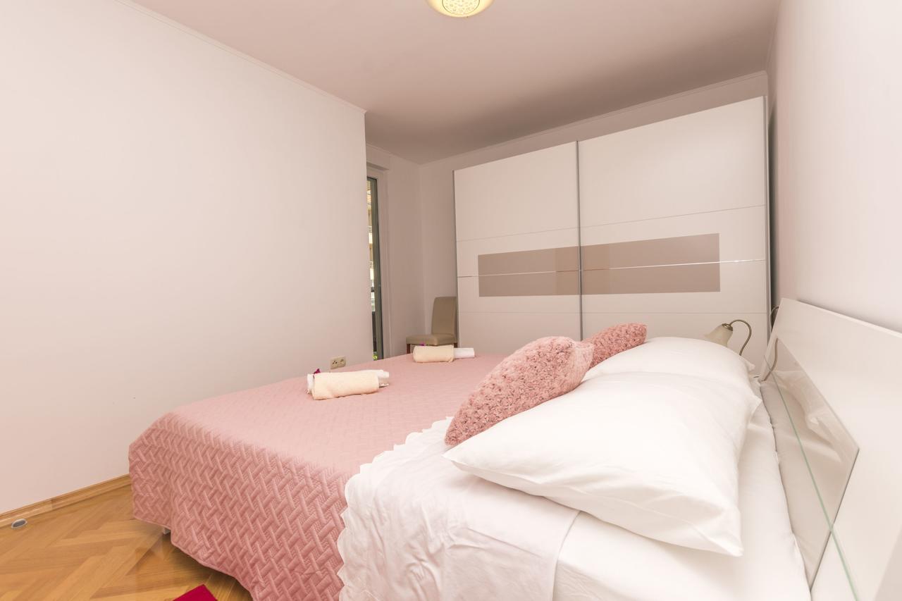 Apartment Ivanka Omis Exterior photo