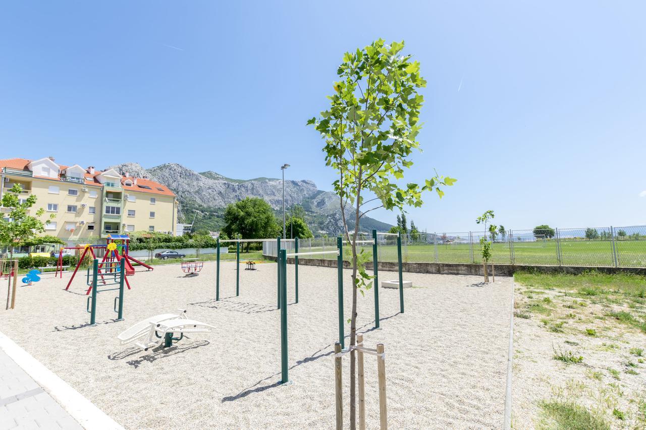 Apartment Ivanka Omis Exterior photo